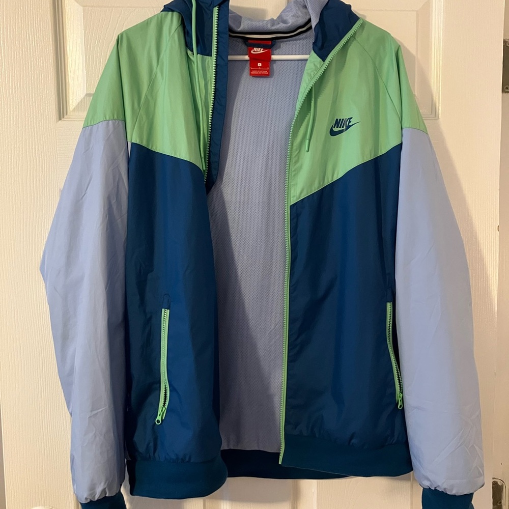 Nike Men's Color Block Windbreaker Jacket